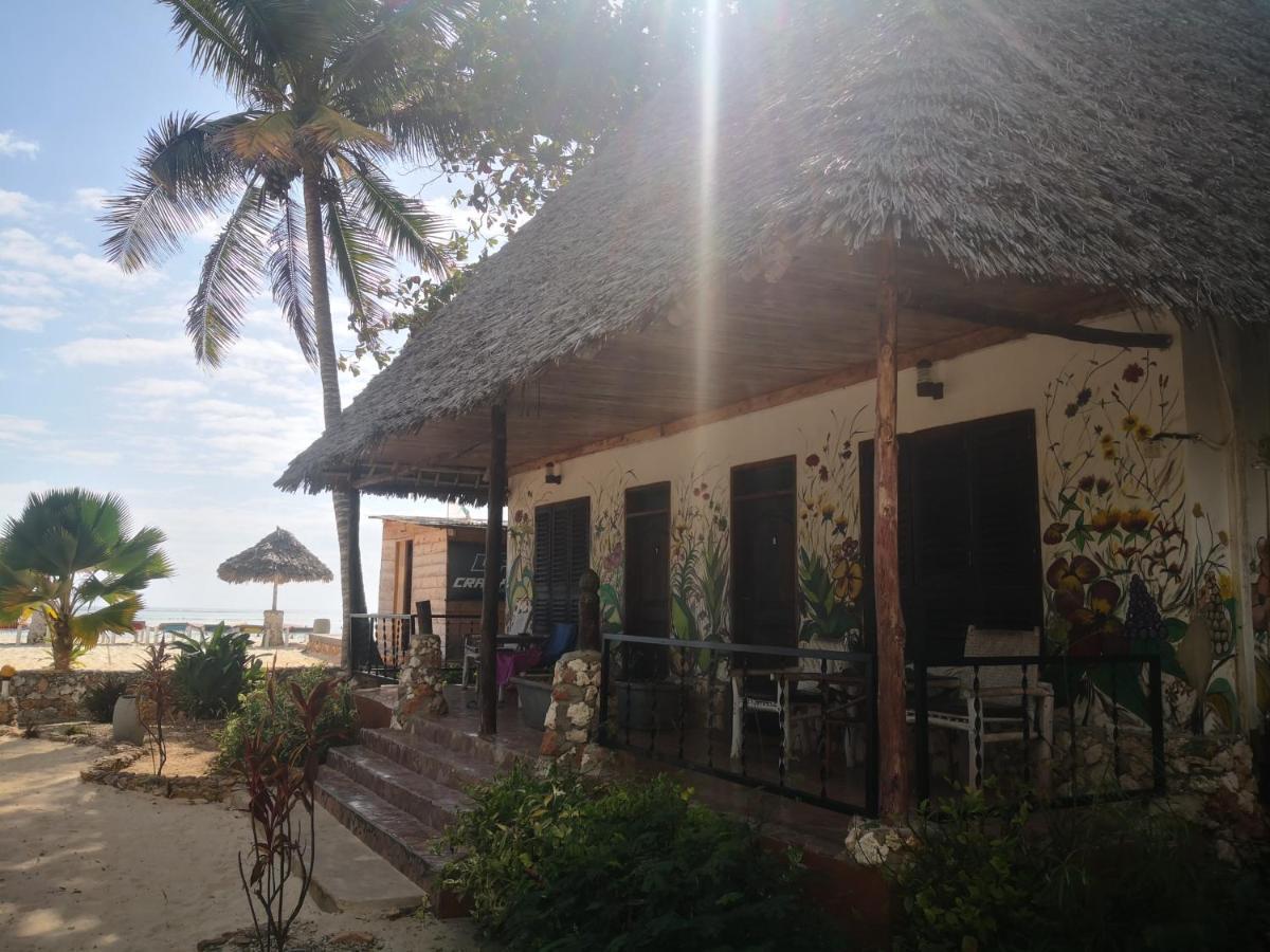 Mambo Ocean Resort Pwani Mchangani Exteriör bild