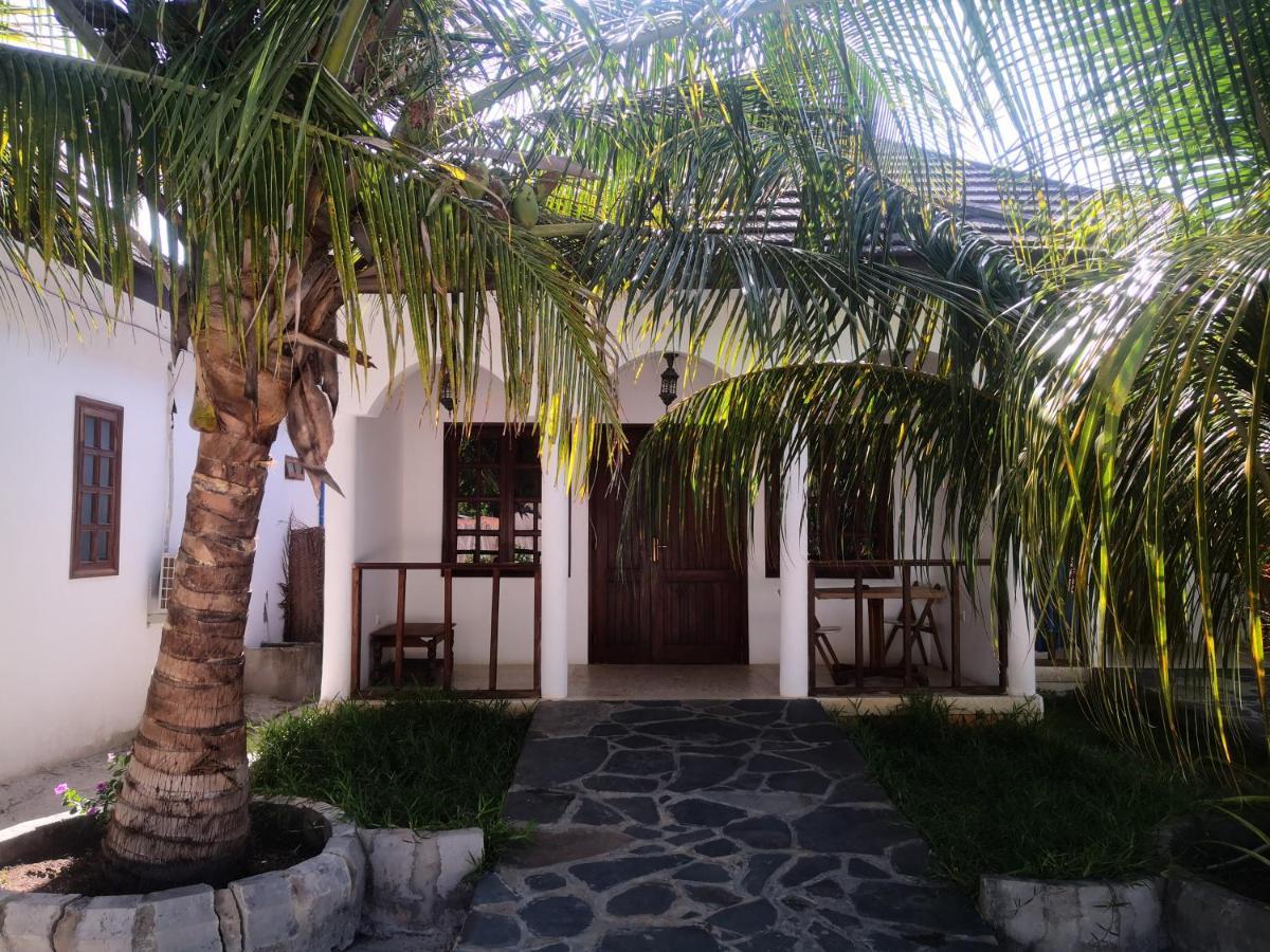 Mambo Ocean Resort Pwani Mchangani Exteriör bild