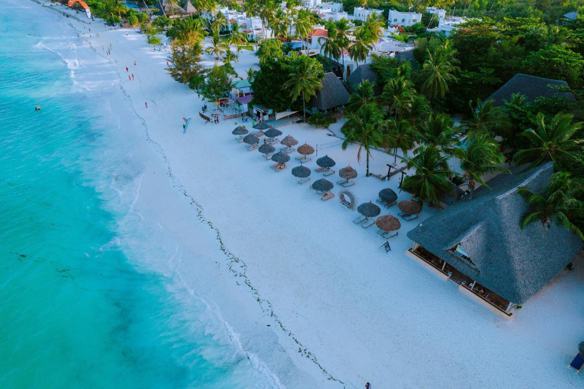 Mambo Ocean Resort Pwani Mchangani Exteriör bild