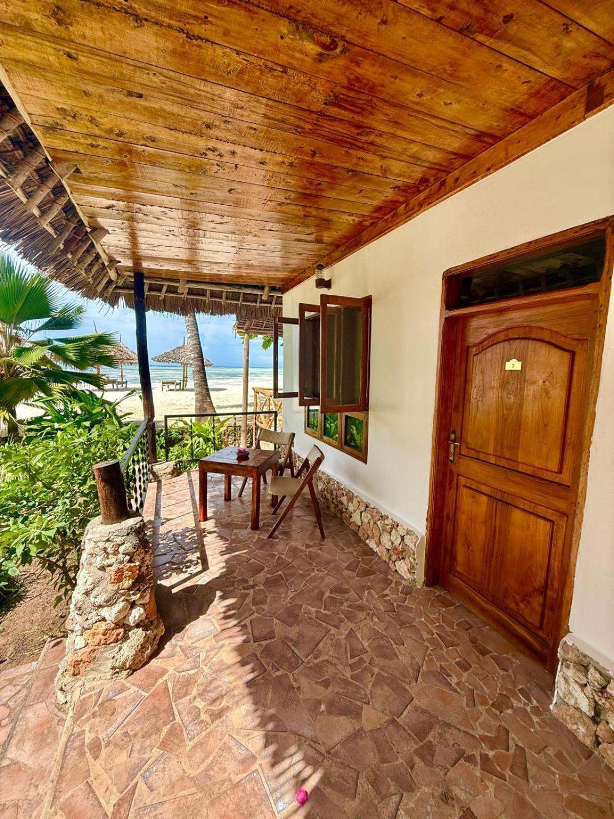 Mambo Ocean Resort Pwani Mchangani Exteriör bild